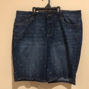 Star Bermuda jean shorts